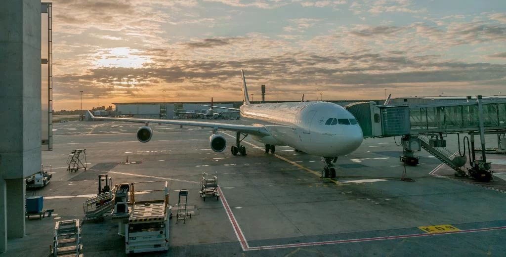 Як дістатися з аеропорту Шарль-де-Голль до центру Парижа 1 Гранд тур