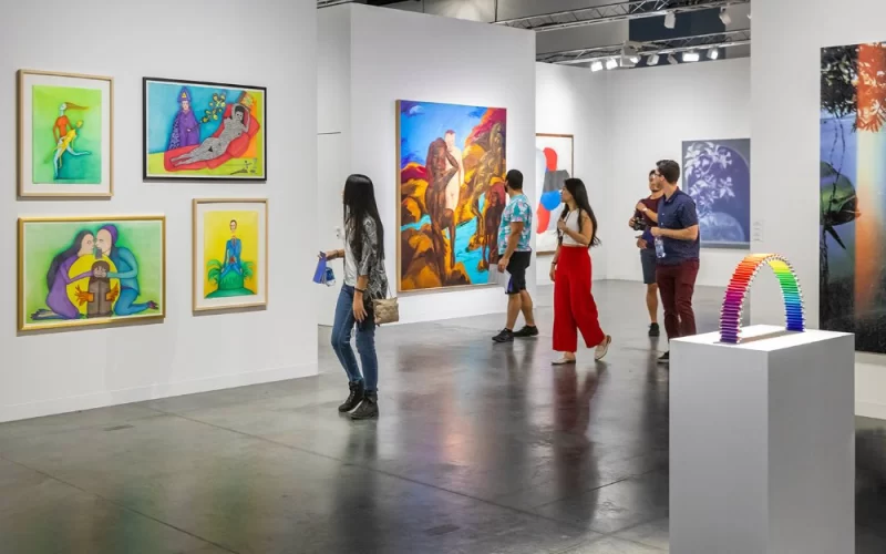 Art Basel Miami: як проходить одна з головних художніх виставок світу 4 Гранд тур Art Basel Miami: як проходить одна з головних художніх виставок світу 3 Гранд тур