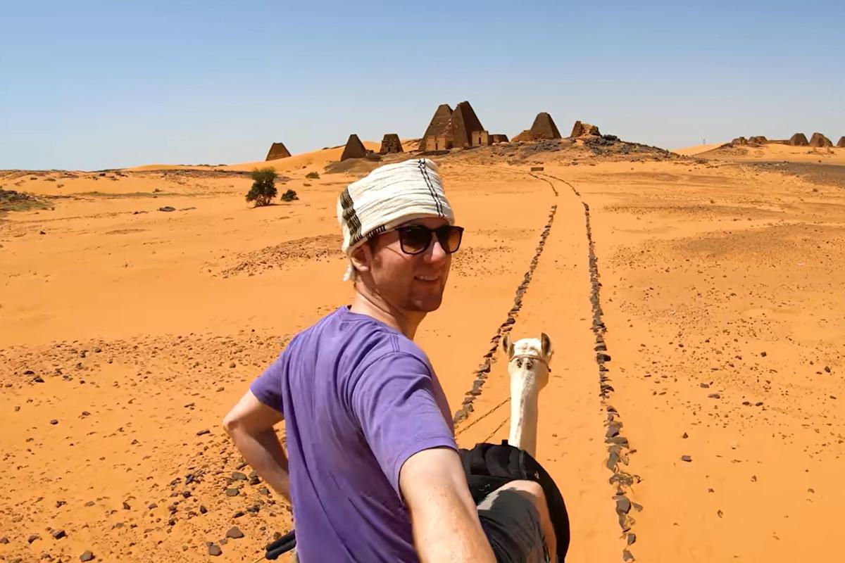 Чоловік відвідав усі країни Африки і назвав три, які точно варто побачити 1 Гранд тур Чоловік відвідав усі країни Африки і назвав три, які точно варто побачити