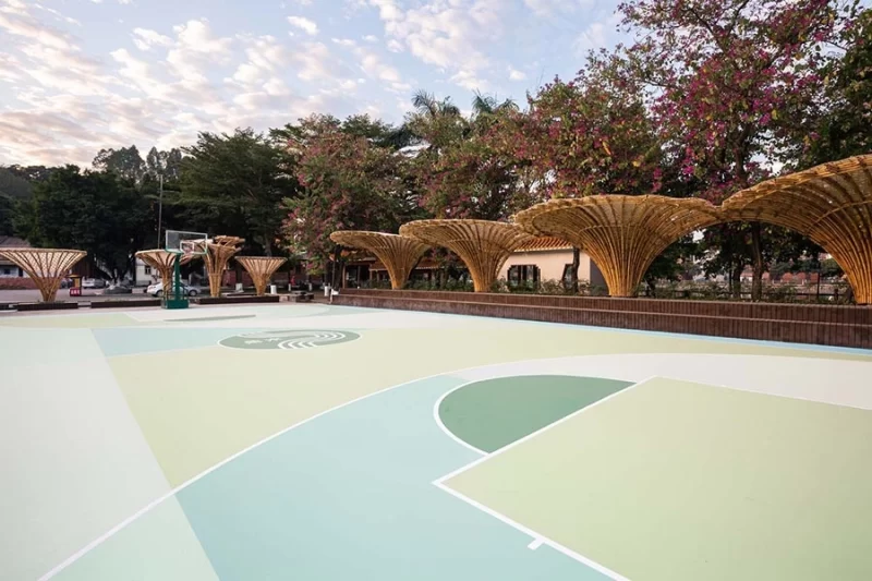 Гольф-клуб у формі дюни і арена в скелях: топ самих незвичайних спортивних об'єктів світу 11 Гранд тур