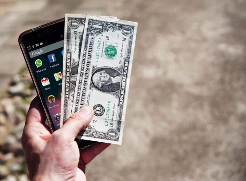 Не в грошах щастя? 💸 Які податки для туристів існують у країнах світу та як їх оптимізувати