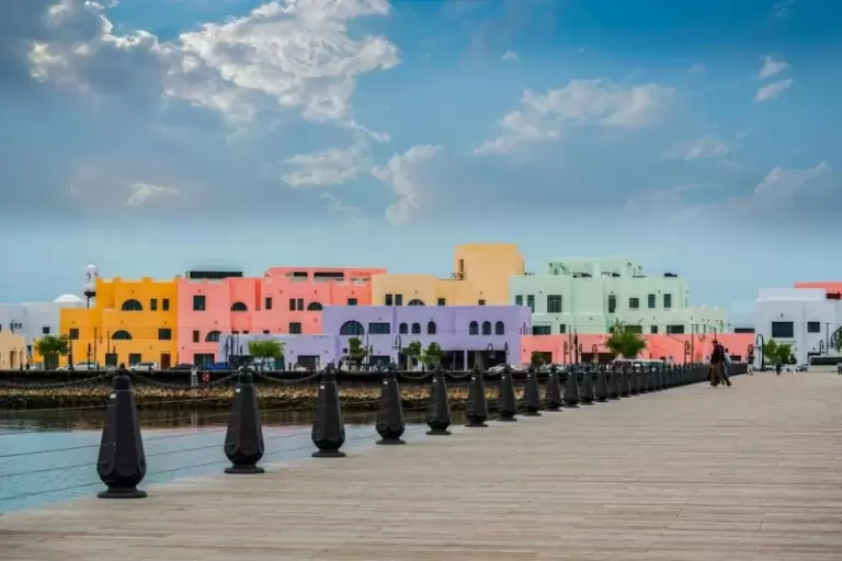 Найкращі курорти Катару: від футуристичної Дохи до затишних рибальських селищ 🇶🇦