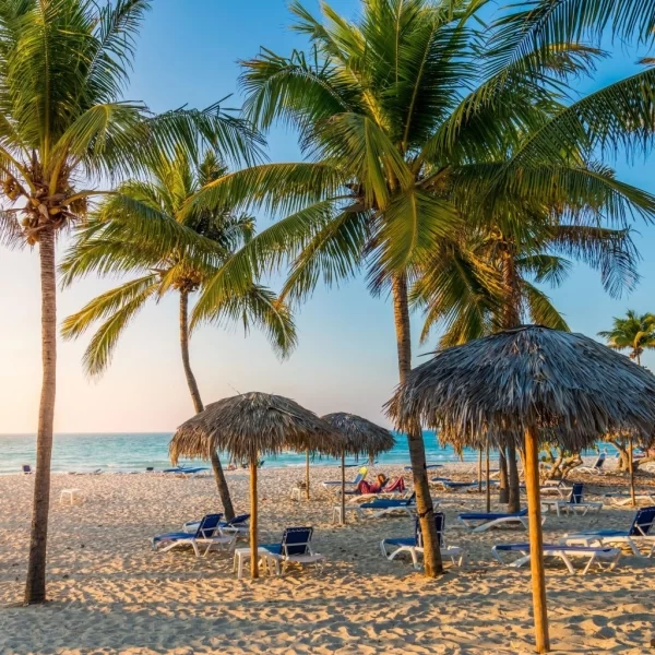 Куди поїхати в січні? 6 країн для незвичайного відпочинку взимку 11 Гранд тур