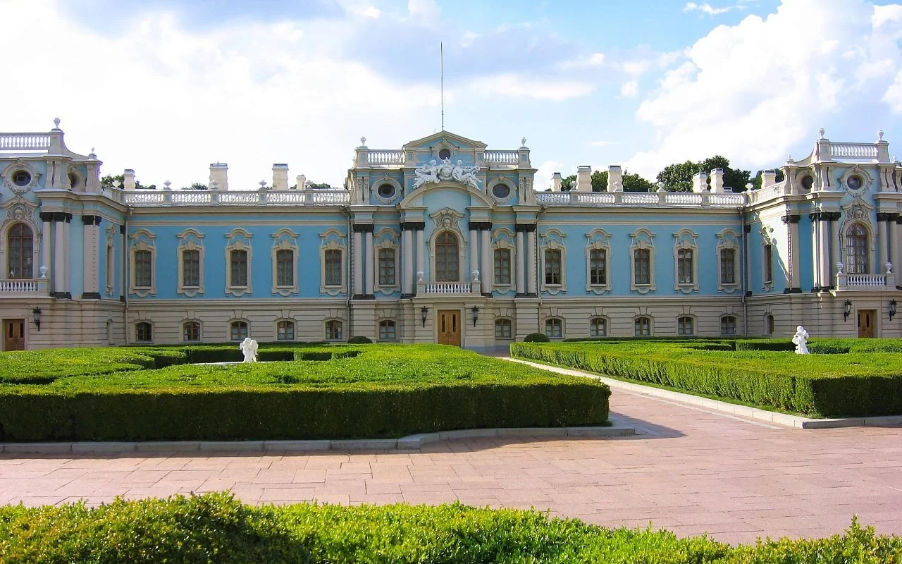 Маріїнський палац 6 Гранд тур