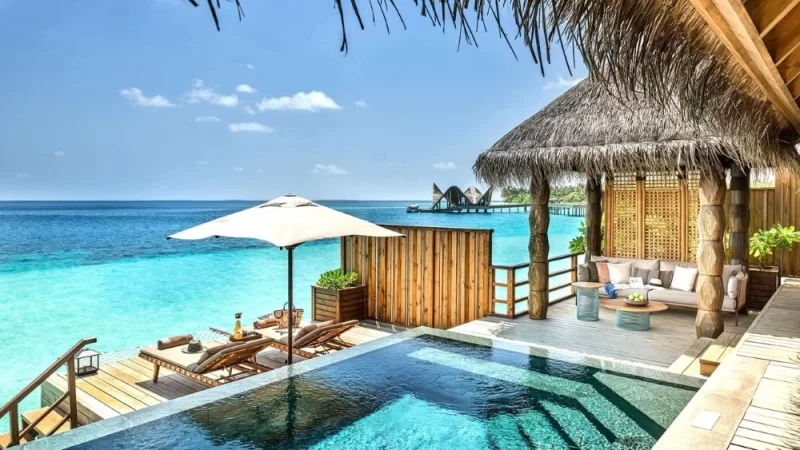 Музей сучасного мистецтва під відкритим небом: готель Joali Maldives 13 Гранд тур
