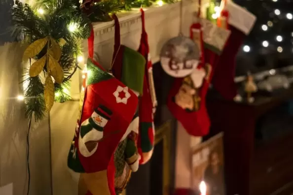 Нарру Christmas або 5 різдвяних традицій з Англії