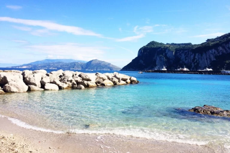 Підступна проблема оксамитового сезону: турист поплатився за спробу зекономити у відпустці 10 Гранд тур