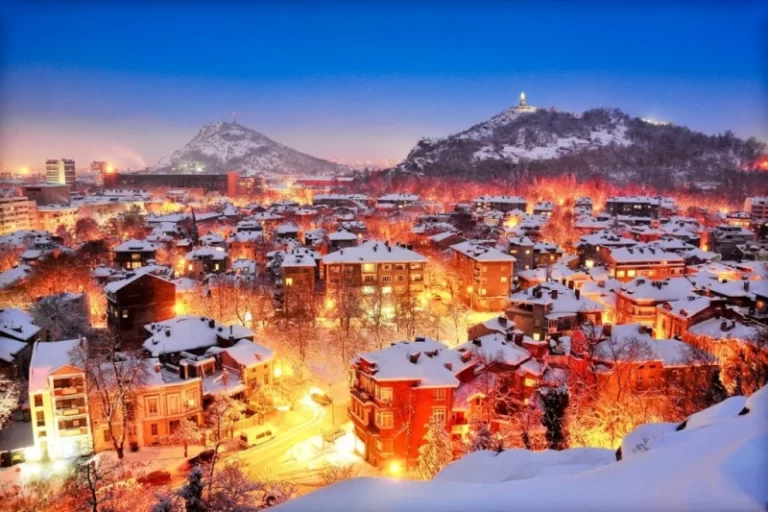 Пловдив: що пропонує Стародавнє місто номадам?