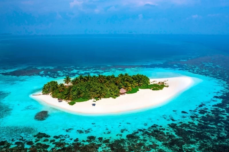 Подаруйте собі захоплюючий круїз на розкішній яхті: огляд W Maldives 5 Гранд тур