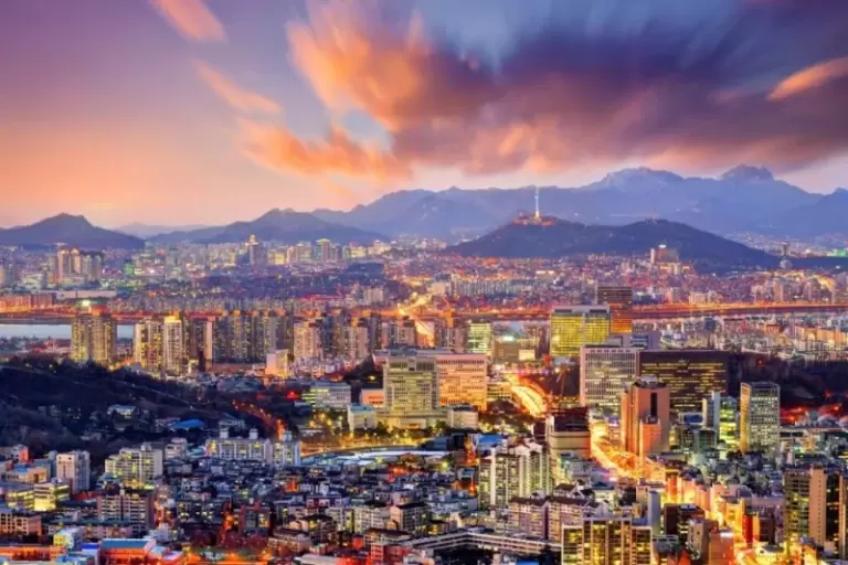 Південна Корея відкрила свої двері цифровим кочівникам: що пропонує країна K-Pop та інновацій? 🇰🇷💻
