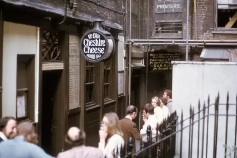 Прогулянка в минуле: найколоритніші паби Лондона