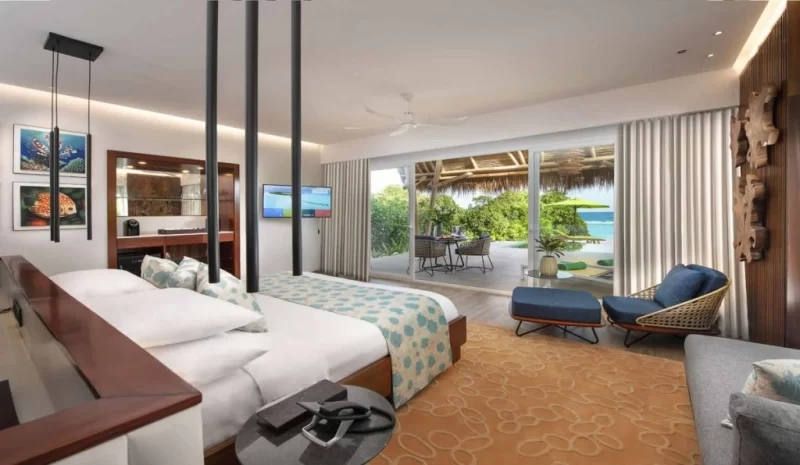 Розкішний перепочинок від швидкості життя: Emerald Maldives Resort & SPA 5 Гранд тур
