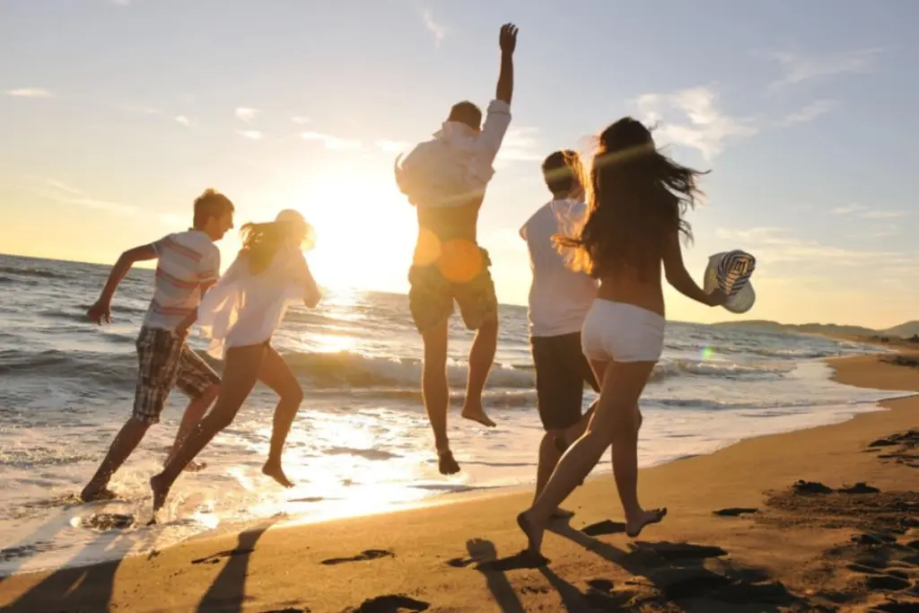 Розкрито секрети ідеальної відпустки з дітьми: куди поїхати та як уникнути стресу 1 Гранд тур Розкрито секрети ідеальної відпустки з дітьми: куди поїхати та як уникнути стресу