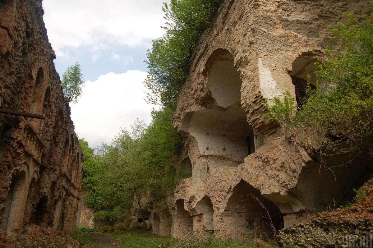 Тараканівський форт можуть закрити для туристів: у чому причина 2 Гранд тур Тараканівський форт можуть закрити для туристів: у чому причина