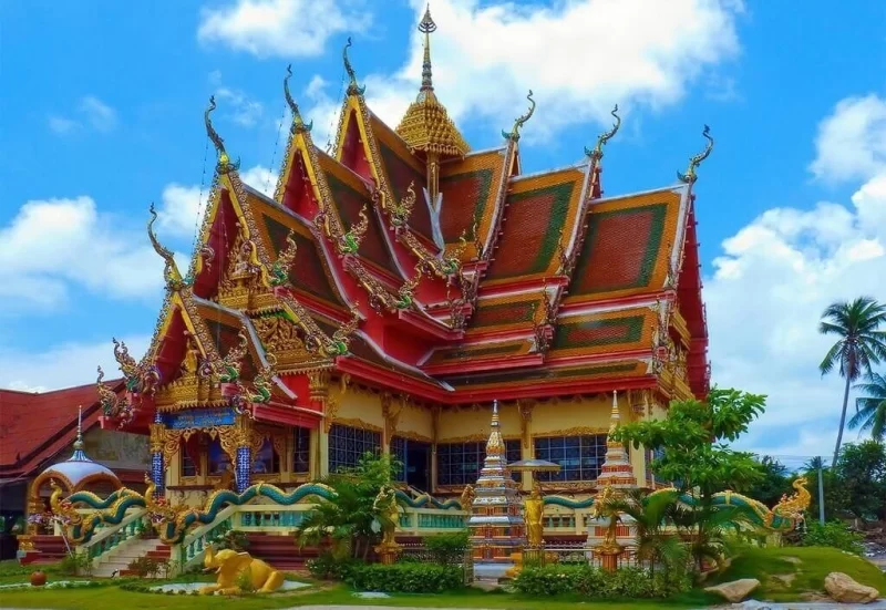 Топ 6 місць для відвідування на Самуї 7 Гранд тур