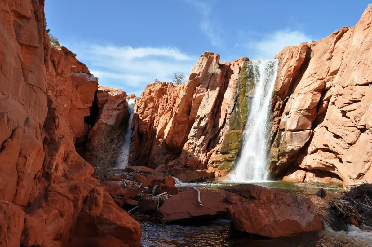 У США є водоспад, який зʼявлявся лише чотири рази за останні 15 років: як це можливо 1 Гранд тур У США є водоспад, який зʼявлявся лише чотири рази за останні 15 років: як це можливо