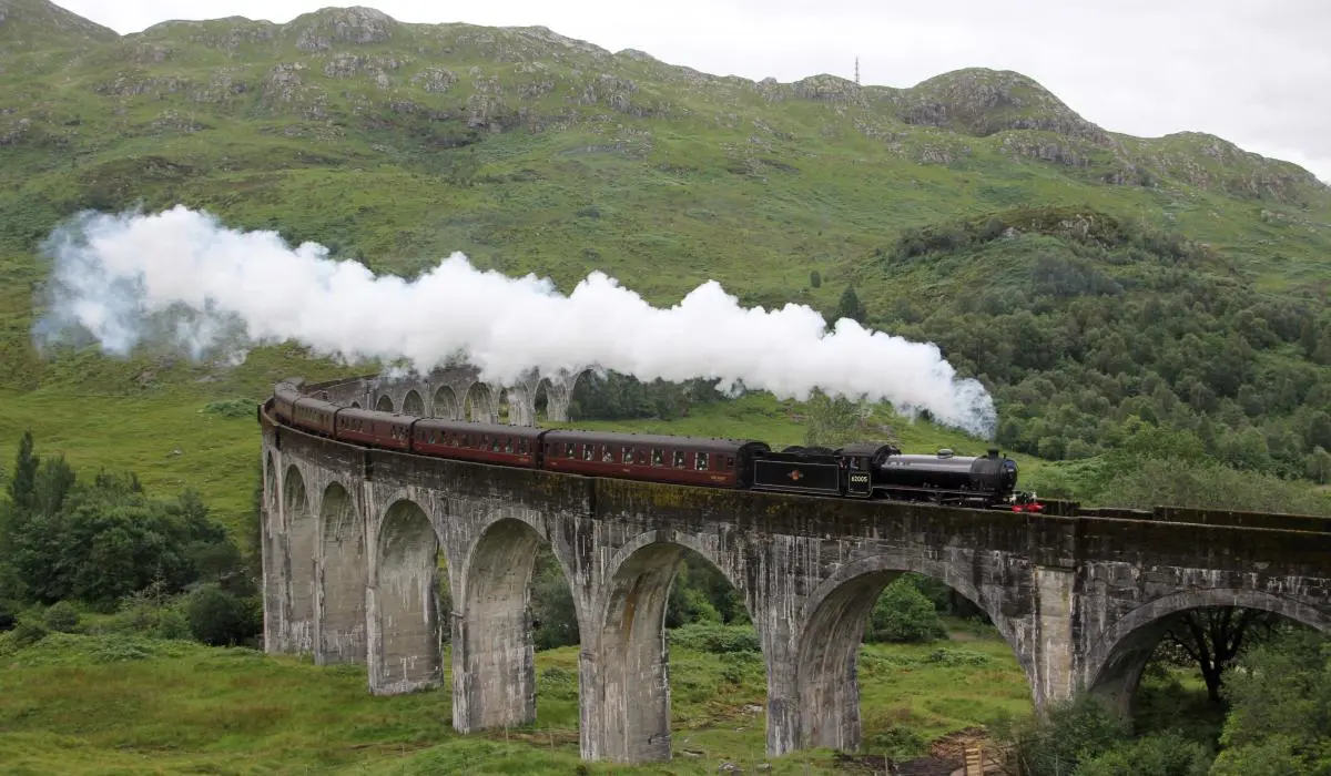 Відомий "Гоґвортс-експрес" під загрозою зупинки: у чому причина 1 Гранд тур Відомий "Гоґвортс-експрес" під загрозою зупинки: у чому причина