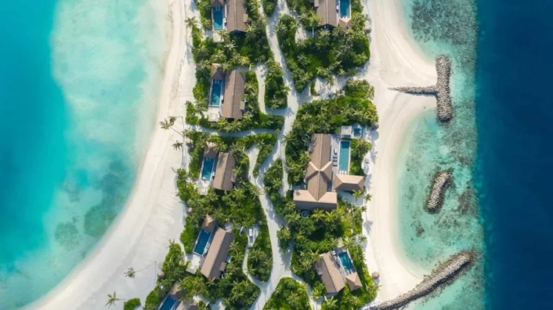 Відпочинок на особистому острові: огляд готелю Waldorf Astoria Maldives Ithaafushi 17 Гранд тур