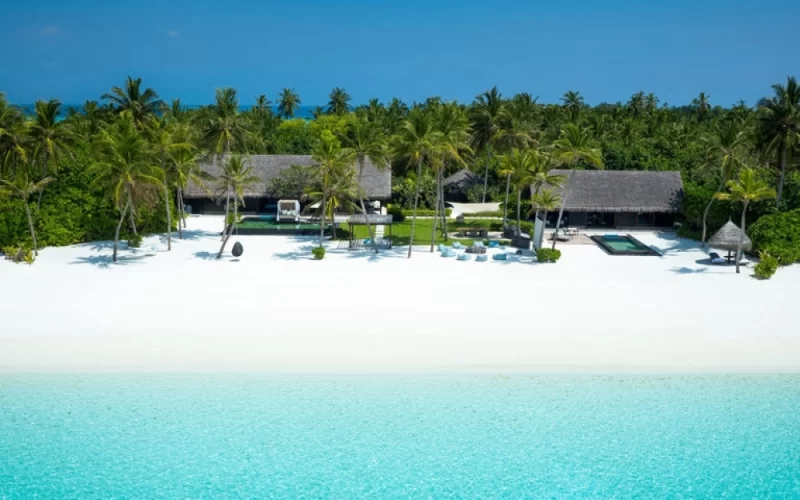 Відпочинок з турботою про екологію: One & Only Reethi Rah 5 Гранд тур