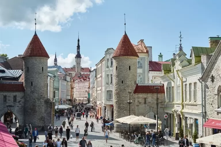 Як провести літні вихідні в Таллінні?